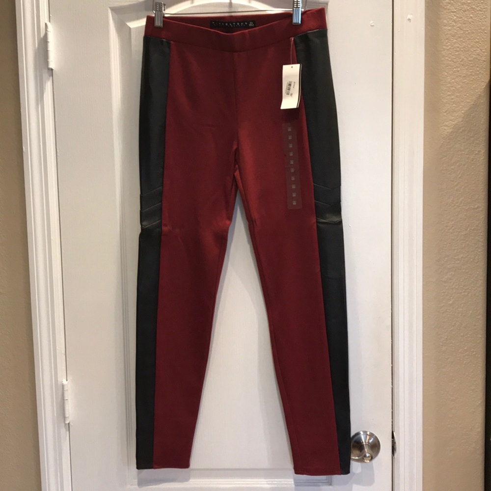 Burgundy leggings with black stripes